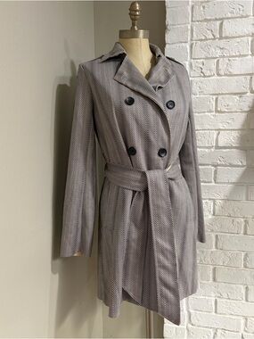 Solitare Double-Breasted Herringbone Trench Coat - Gray